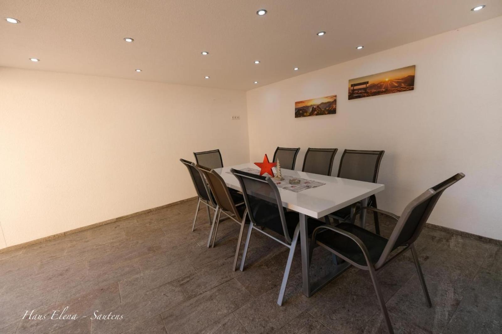Haus Elena Apartment Sautens Bagian luar foto