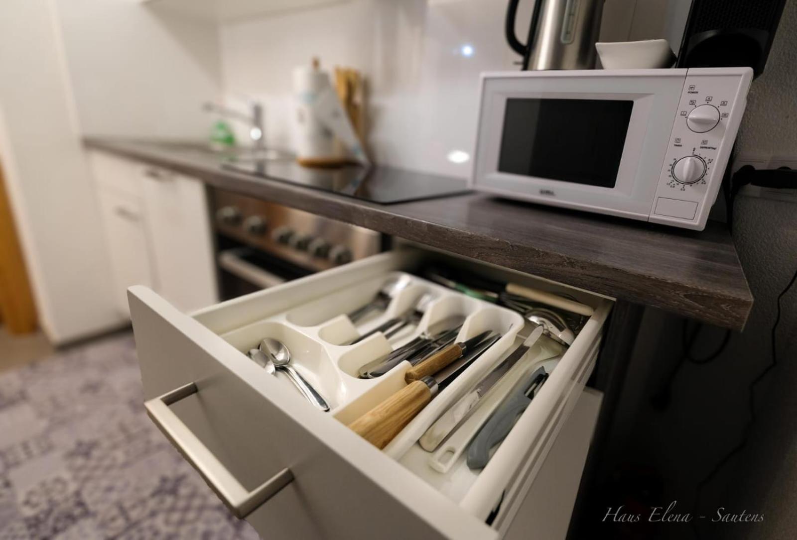 Haus Elena Apartment Sautens Bagian luar foto