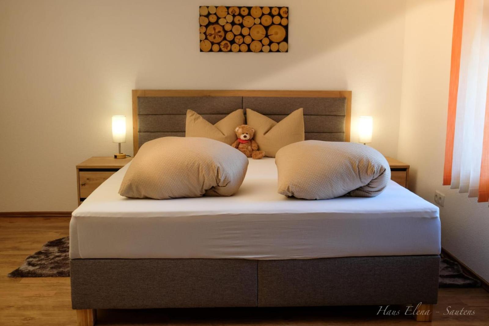 Haus Elena Apartment Sautens Bagian luar foto