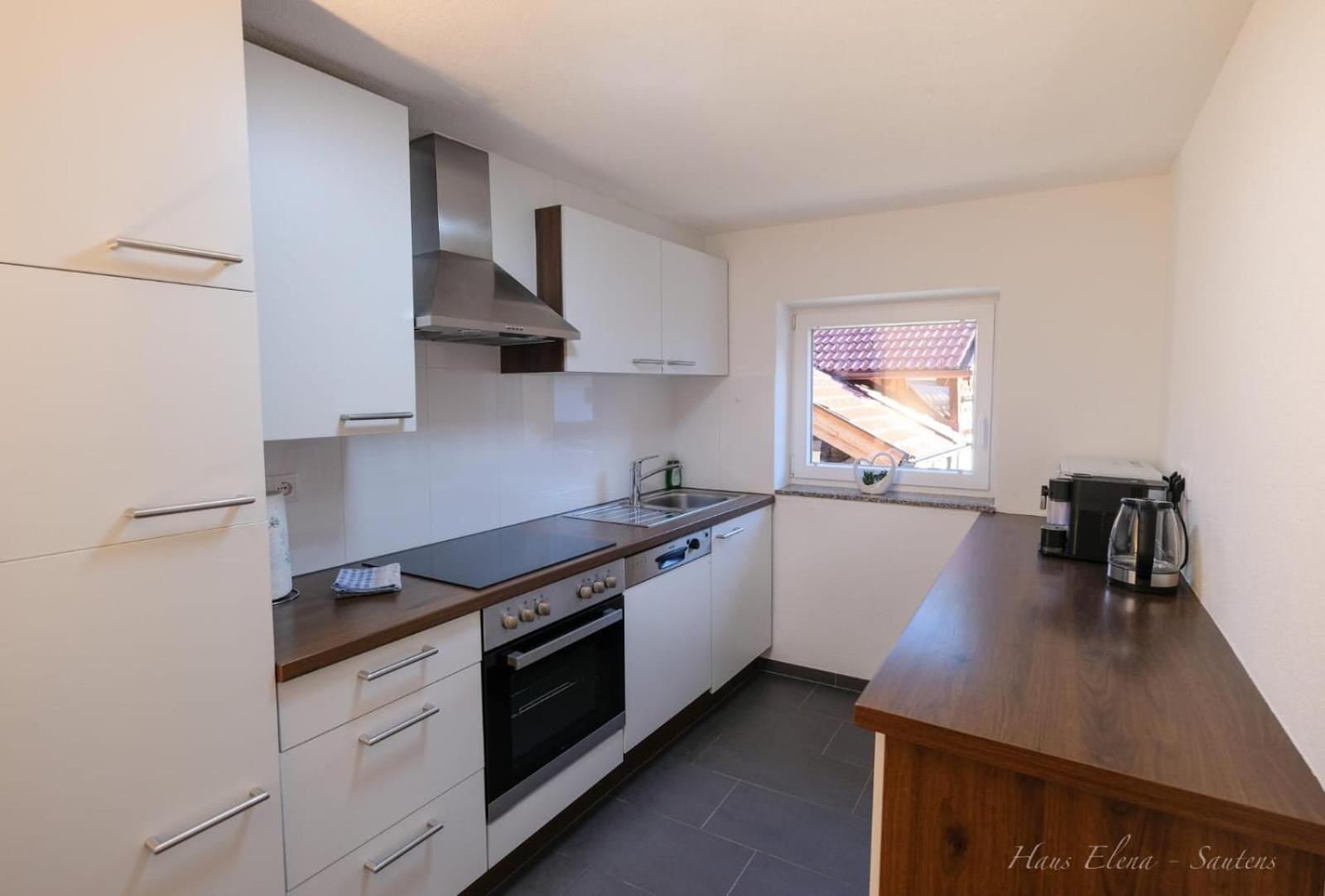 Haus Elena Apartment Sautens Bagian luar foto