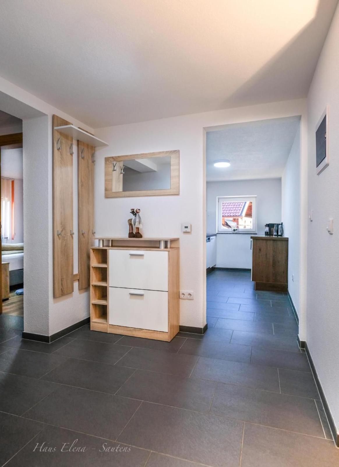 Haus Elena Apartment Sautens Bagian luar foto